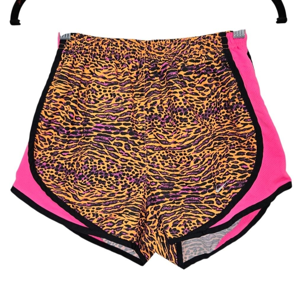 Nike Womens Dri Fit Venom Tempo Running Shorts